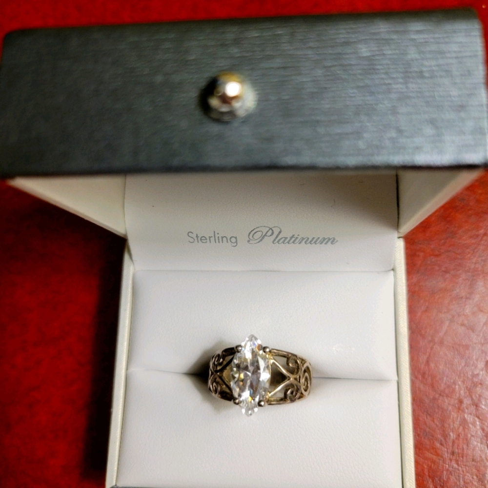 CRISLU Antique Setting Ring